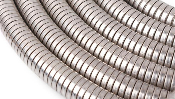 銅鍍鉻淋浴管和不銹鋼淋浴管哪種好？ 圖2