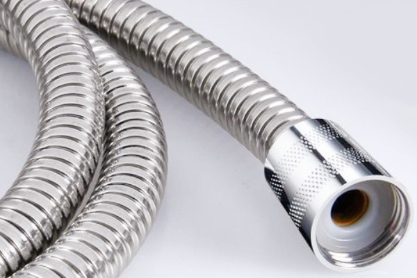 家用淋浴噴頭軟管選購指南：如何選到高性價比的“沐浴神器” 圖2