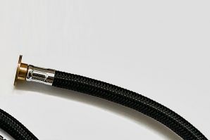 銅接頭編織內(nèi)管防爆軟質(zhì)硅膠增強(qiáng)軟管